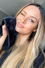 Load image into Gallery viewer, Vani-T Eraser Cloth Makeup Remover 1PK