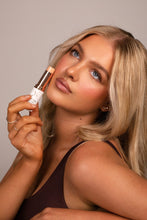 Load image into Gallery viewer, Vani-T Glow Filter HD Sheer Foundation- Shade s16