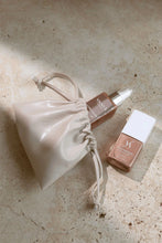 Load image into Gallery viewer, Vani-T Beauty Pouch - Small
