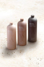 Load image into Gallery viewer, Vani-T Liquid Sun Express Spray Tan Solution - Ultra Dark 1L
