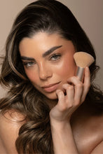 Load image into Gallery viewer, Vani-T Makeup Brush - Kabuki
