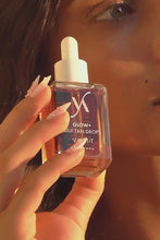 Load and play video in Gallery viewer, Vani-T Glow+ Self Tan Drops 30ML
